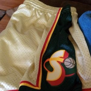 Super Sonics Shorts